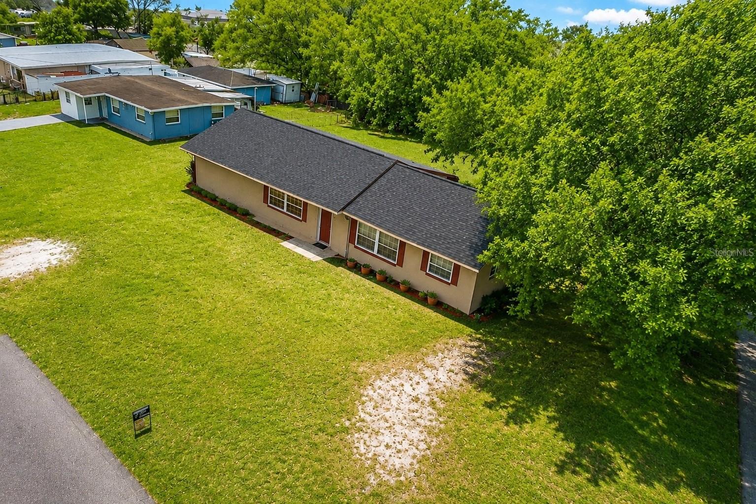 1212 Shawnee Drive — photo