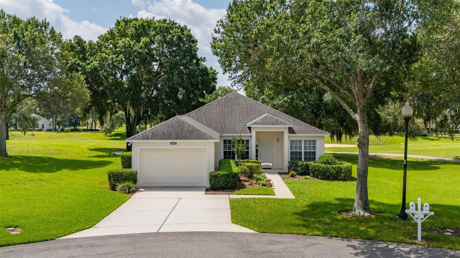 3604 Kingswood Court — photo