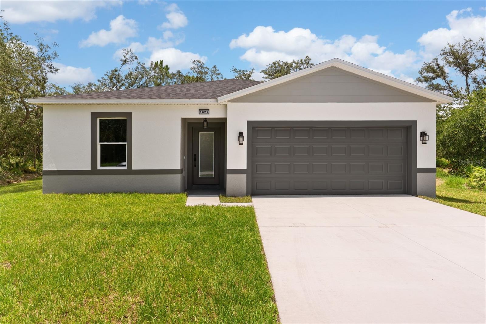 1627 Pickerel Court — photo