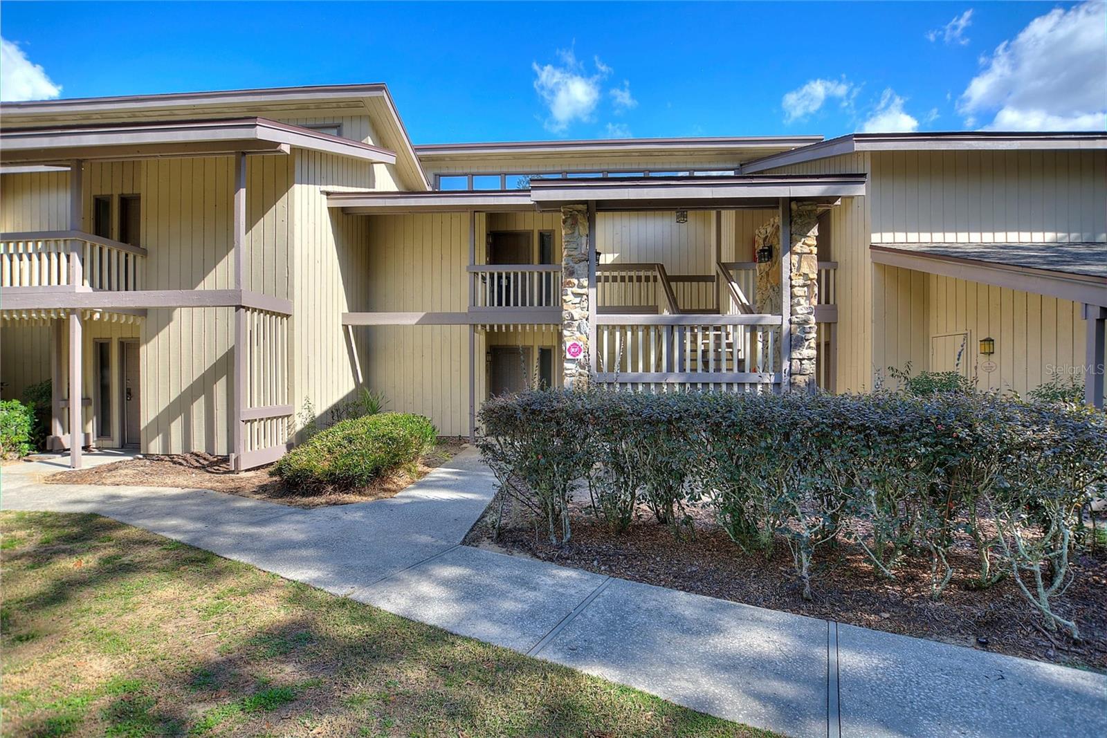 907 Tennis Way 3147/8 — photo