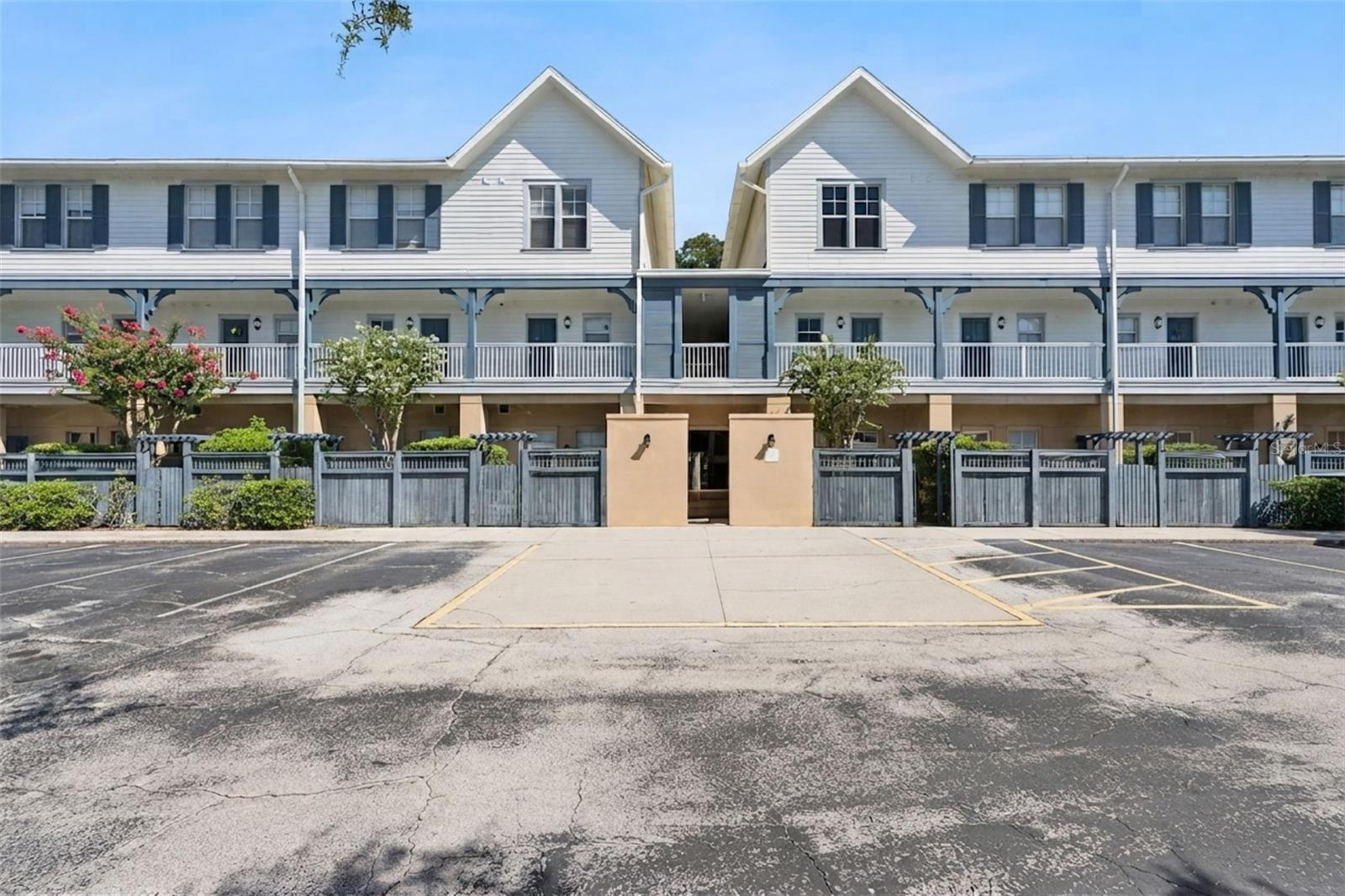 720 Celebration Avenue 235 — photo