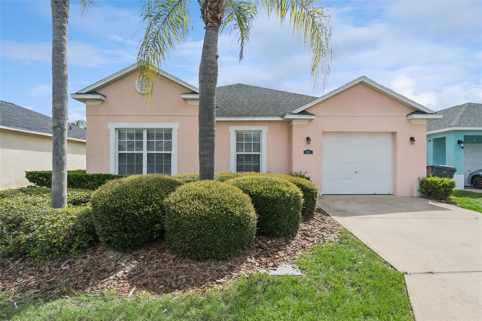 621 Reserve Drive — photo