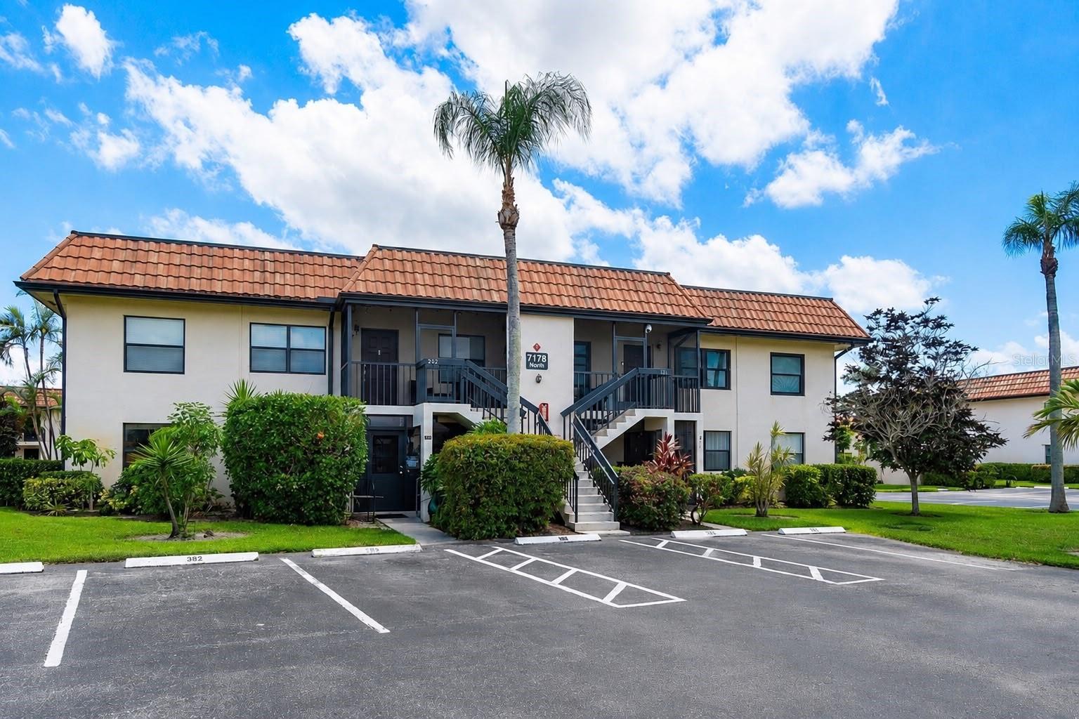 7178 Golf Colony Court 202 — photo