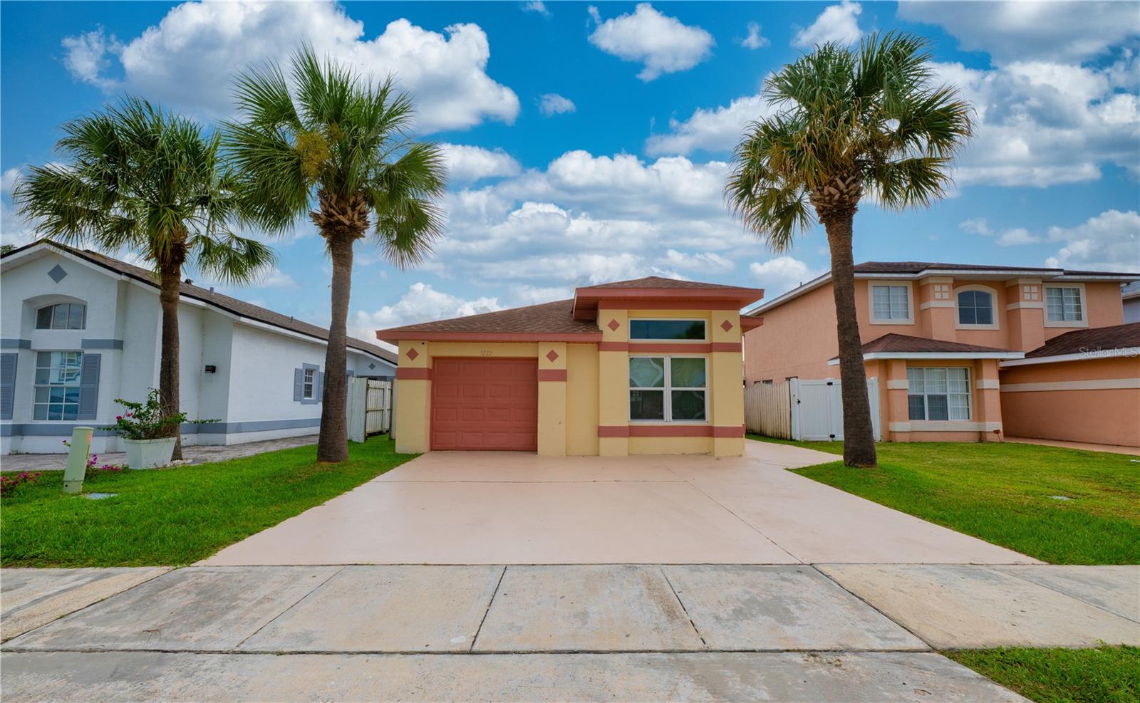3222 Brewster Drive — photo