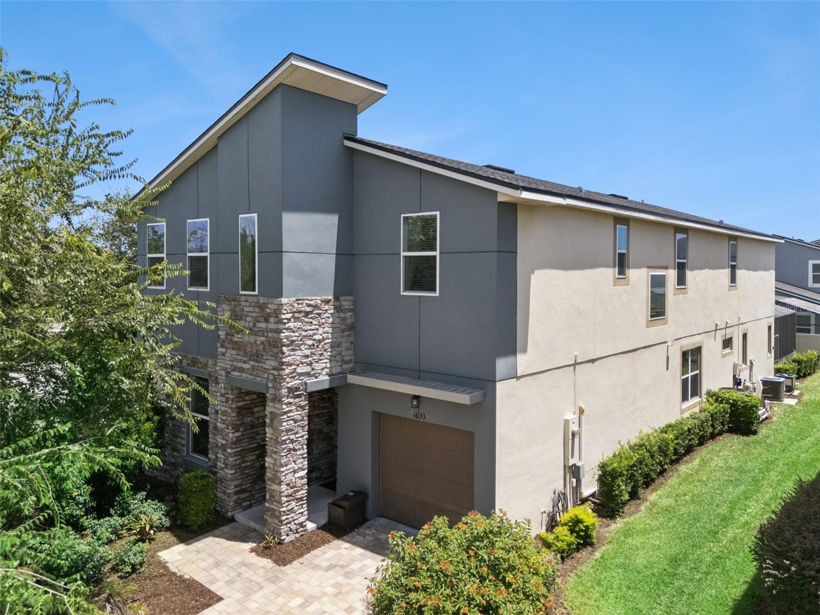 1633 Nassau Point Trail — photo