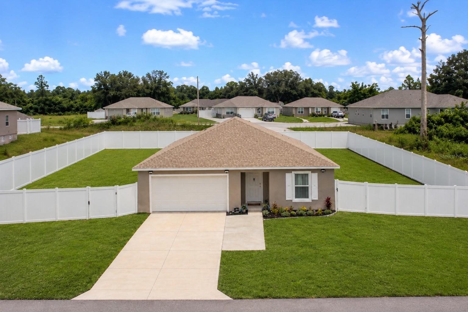 120 Sparrow Court — photo