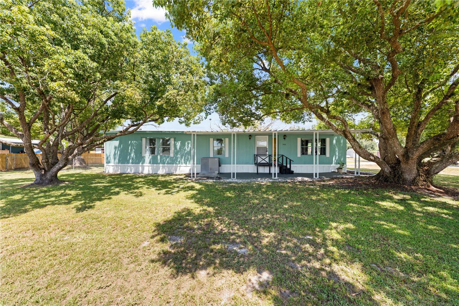 5601 Lake Lizzie Drive — photo