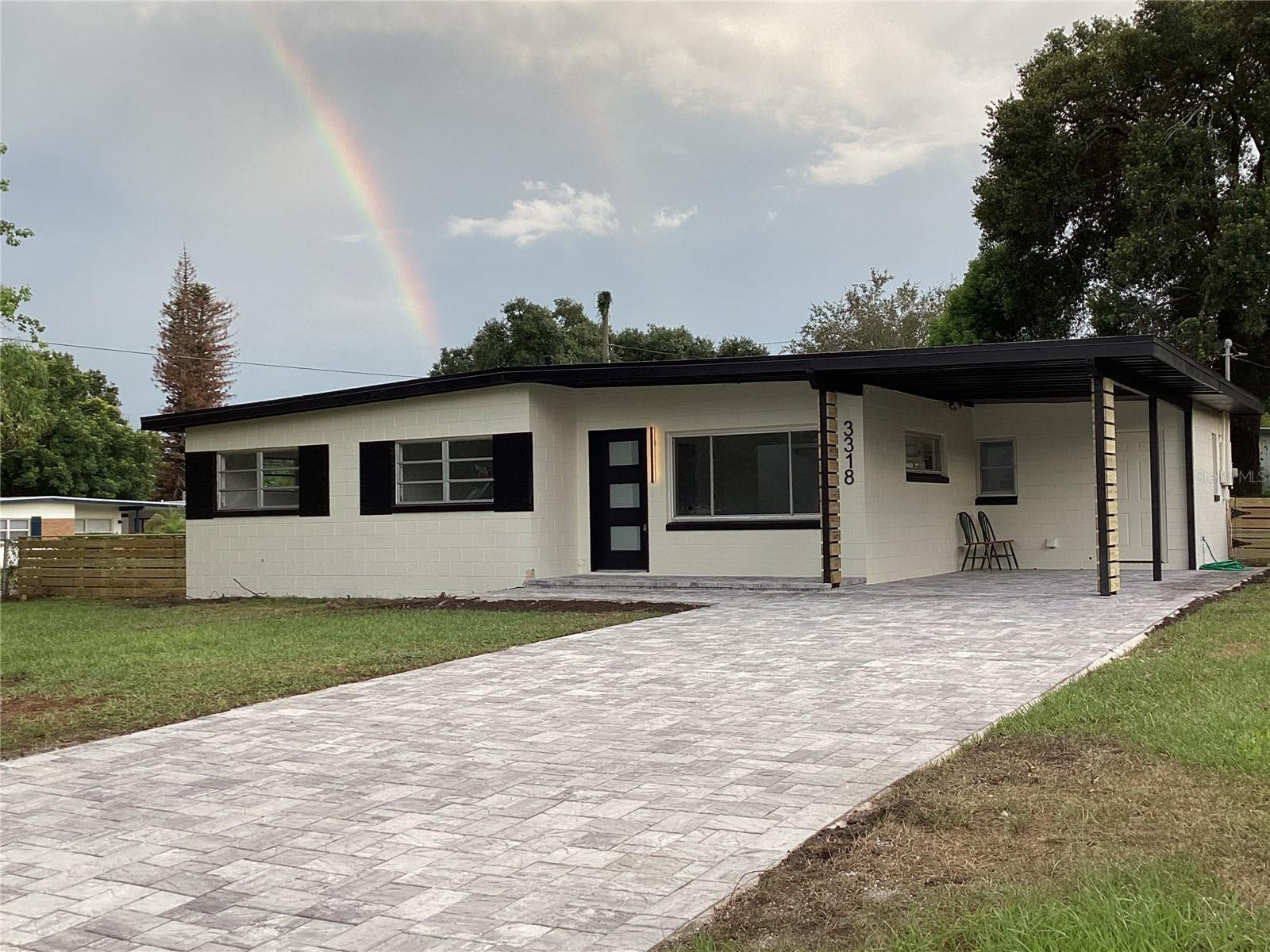 3318 Debbie Drive — photo