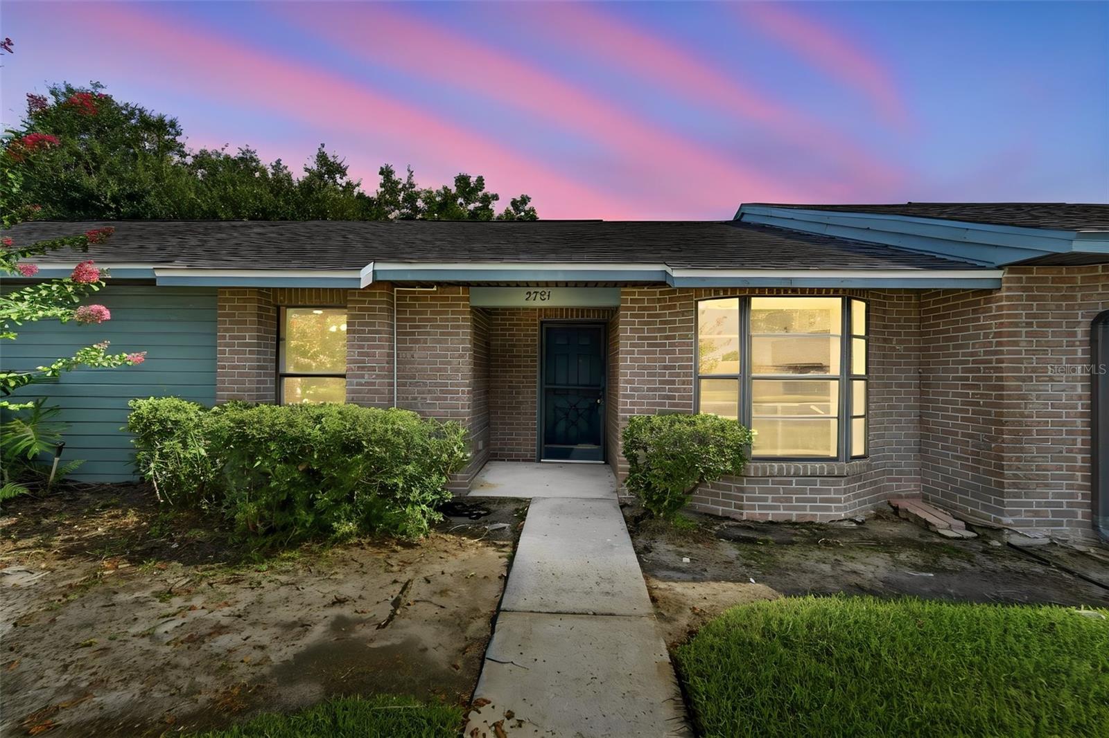 2781 King Oak Circle — photo