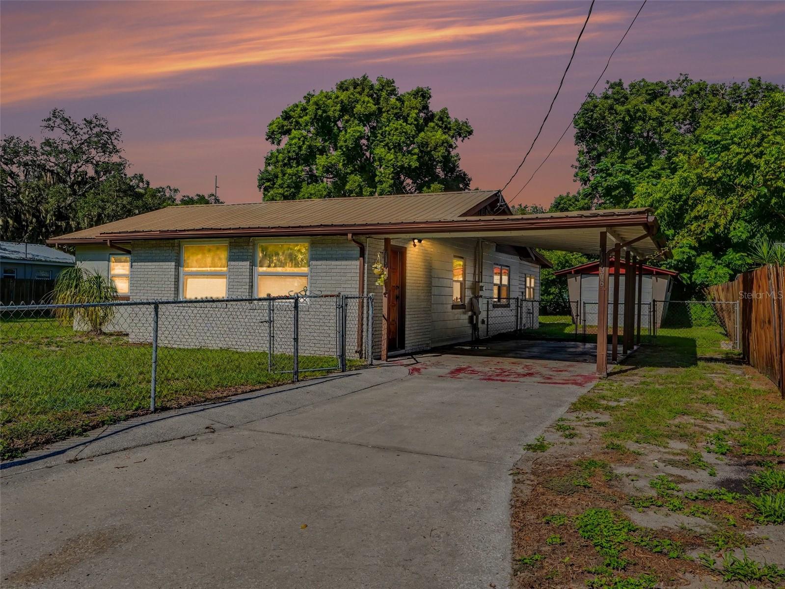 306 Florida Drive — photo
