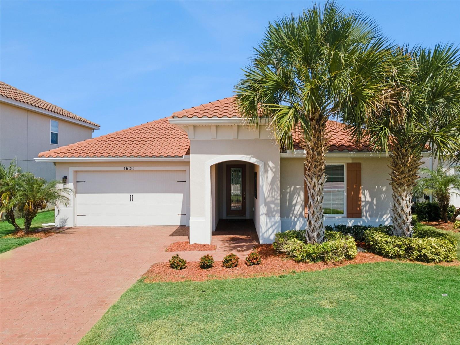 1631 Kingfisher Court — photo