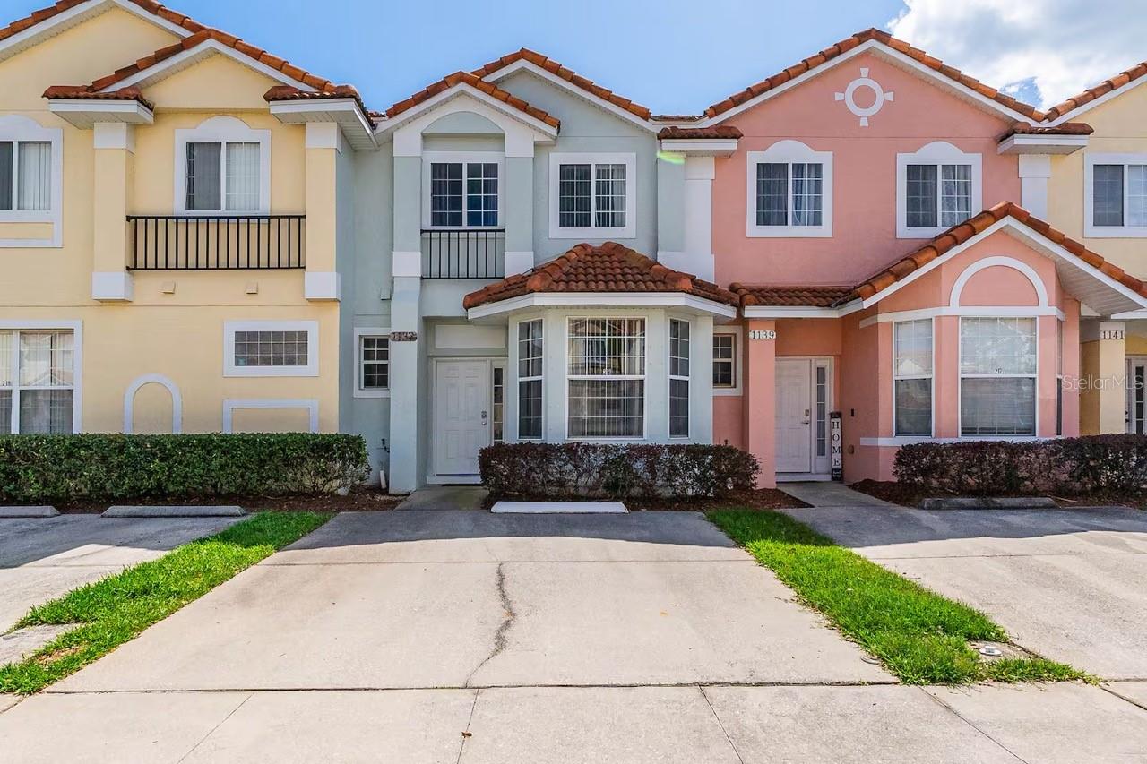 1137 S Beach Circle — photo