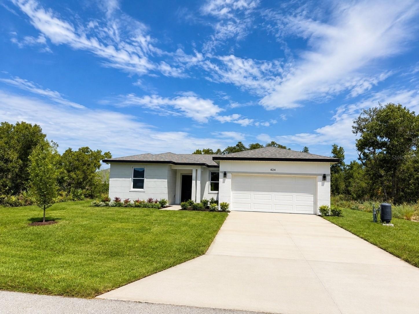 424 Maitland Court — photo