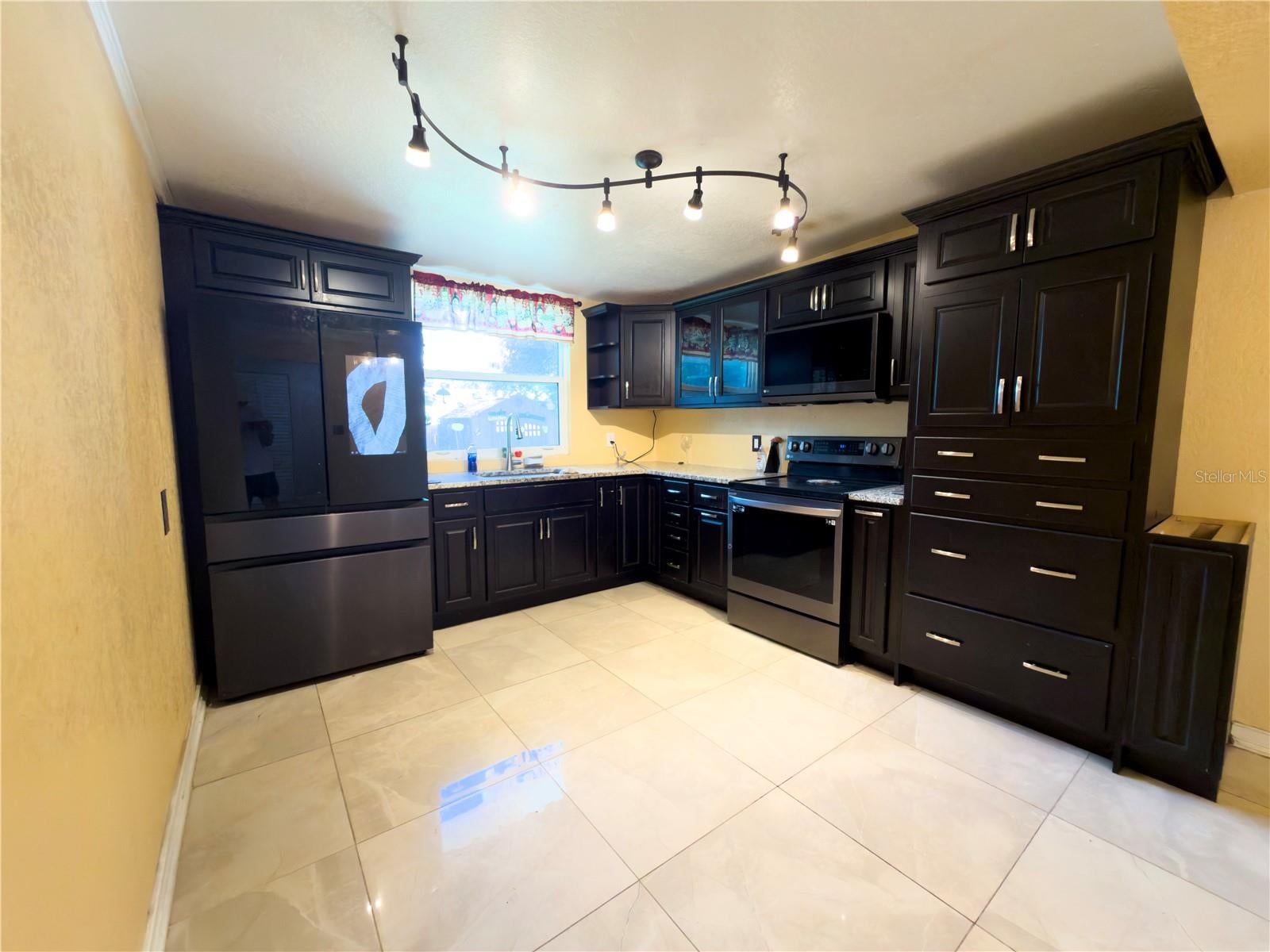 Home in HOLLY HILL, FL 32117 — photo 3