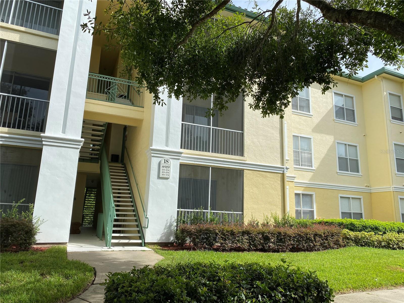 8919 Legacy Court 18204 — photo