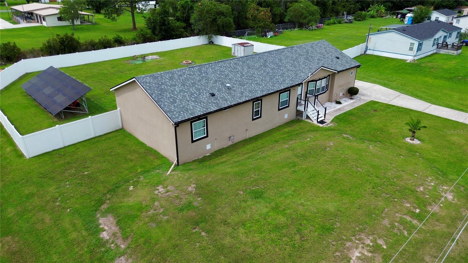 3192 Dew Court — photo