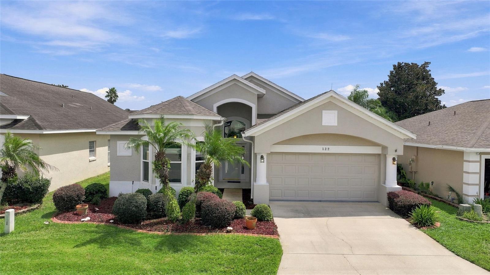 122 Oak Hammock Dr — photo