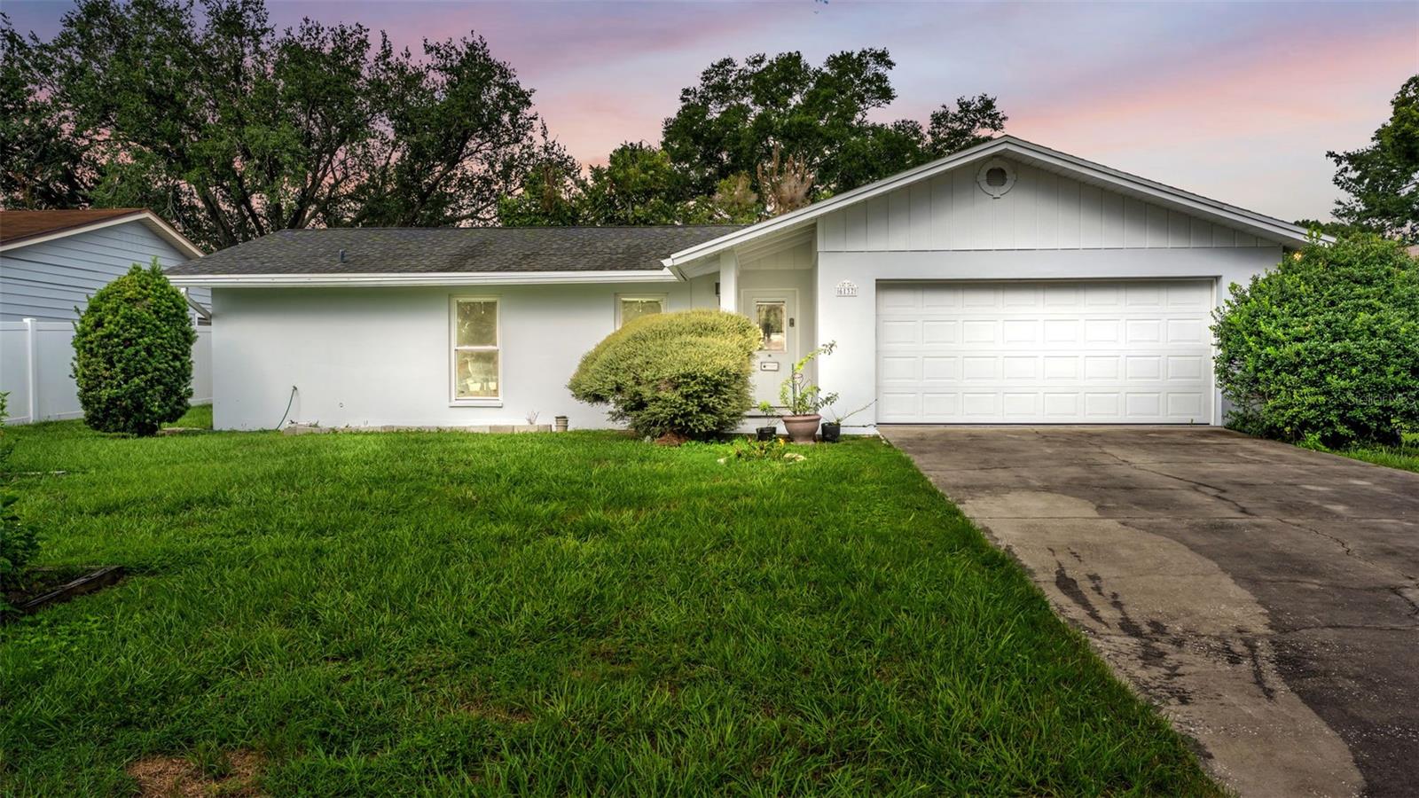 6137 Waterman Lane — photo