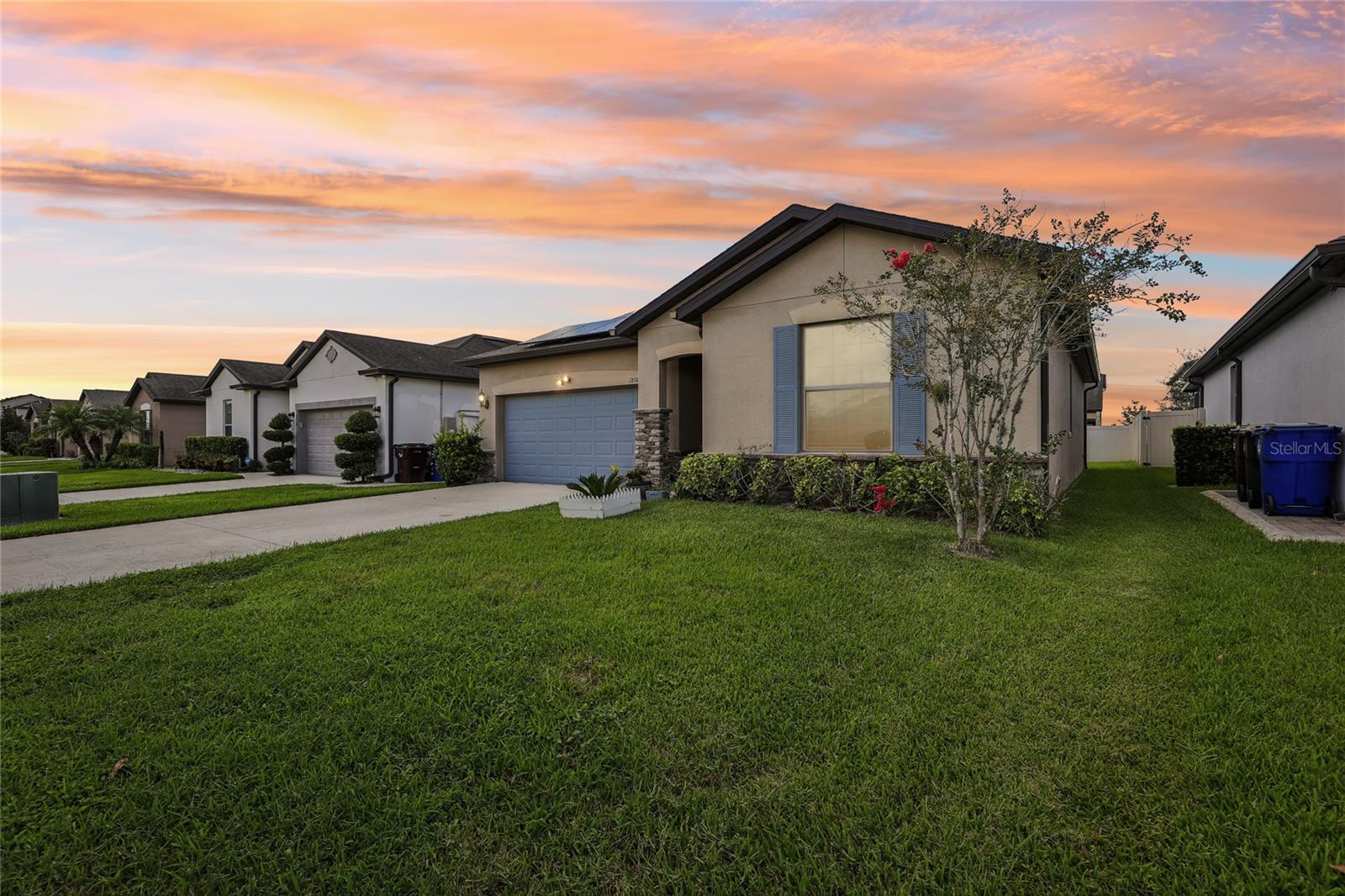 1808 Cayman Cove Cir — photo