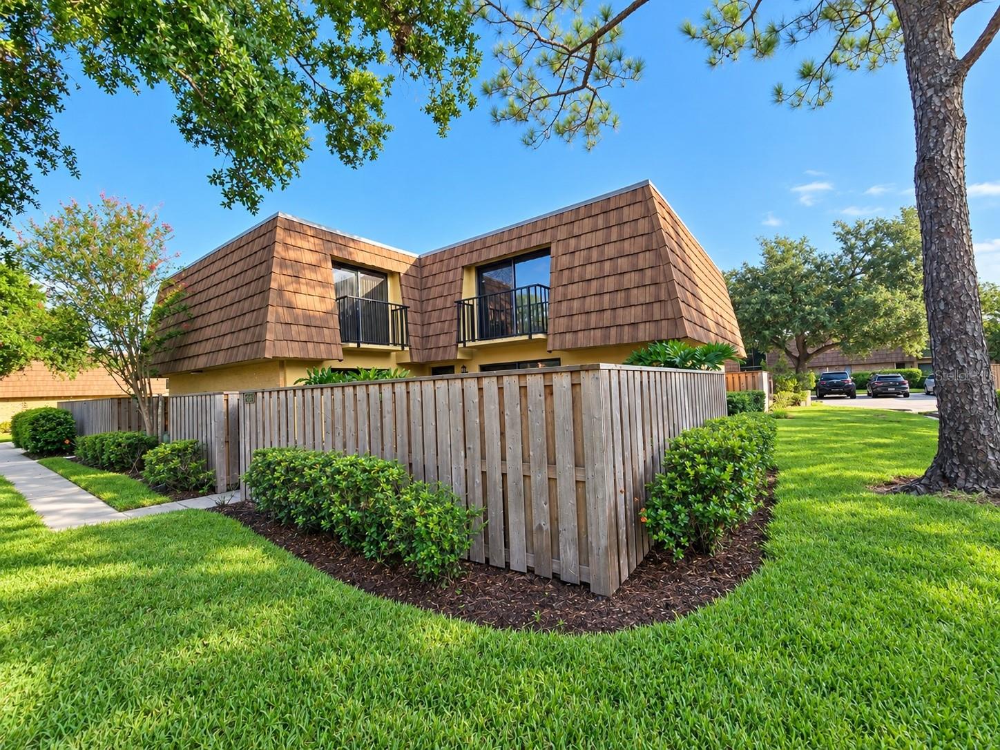 5280 Coral Court 614 — photo