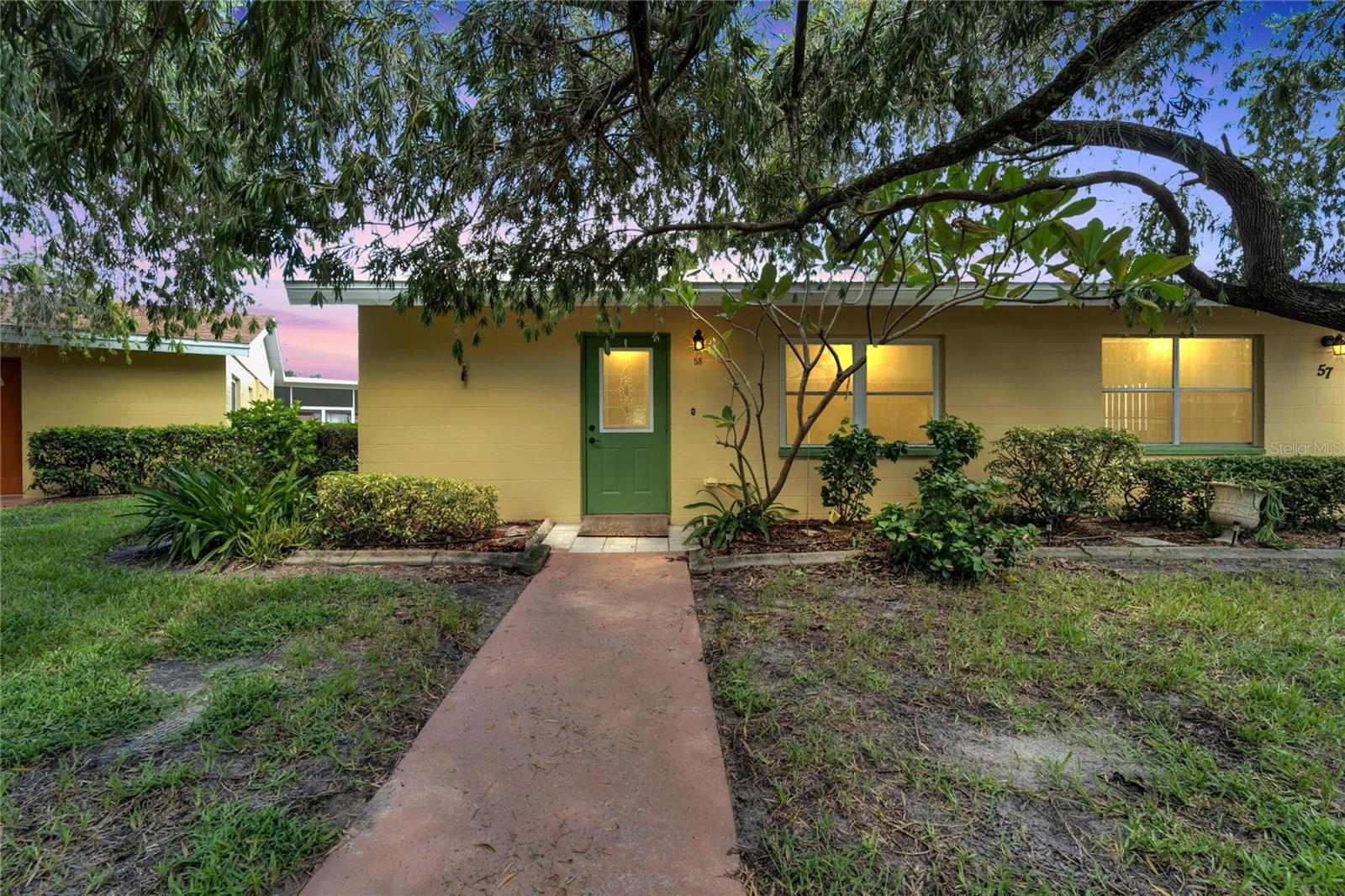 401 Dorchester Place 58 — photo