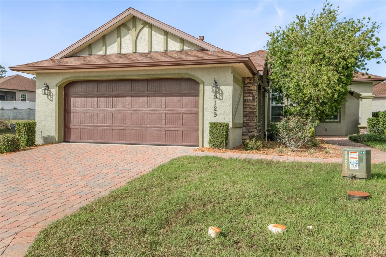 9129 S Deer Park Drive — photo