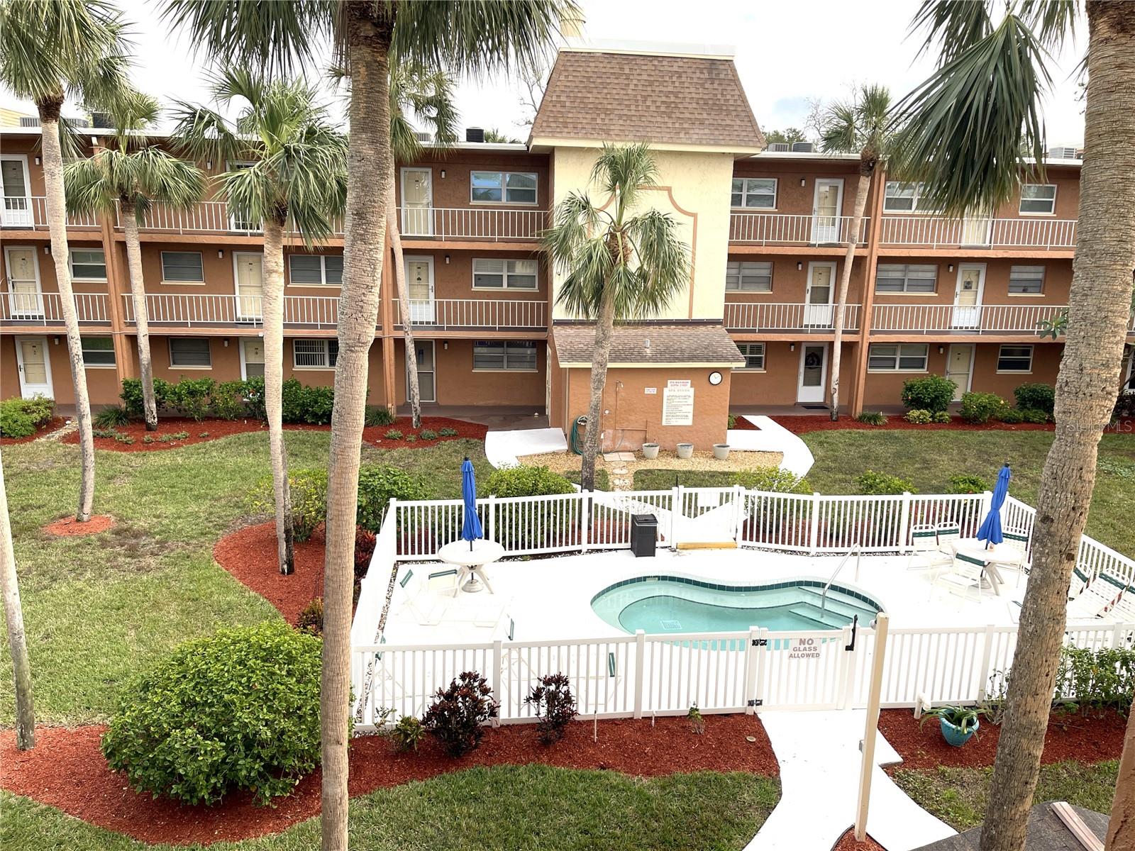 12760 Indian Rocks Road 562 — photo