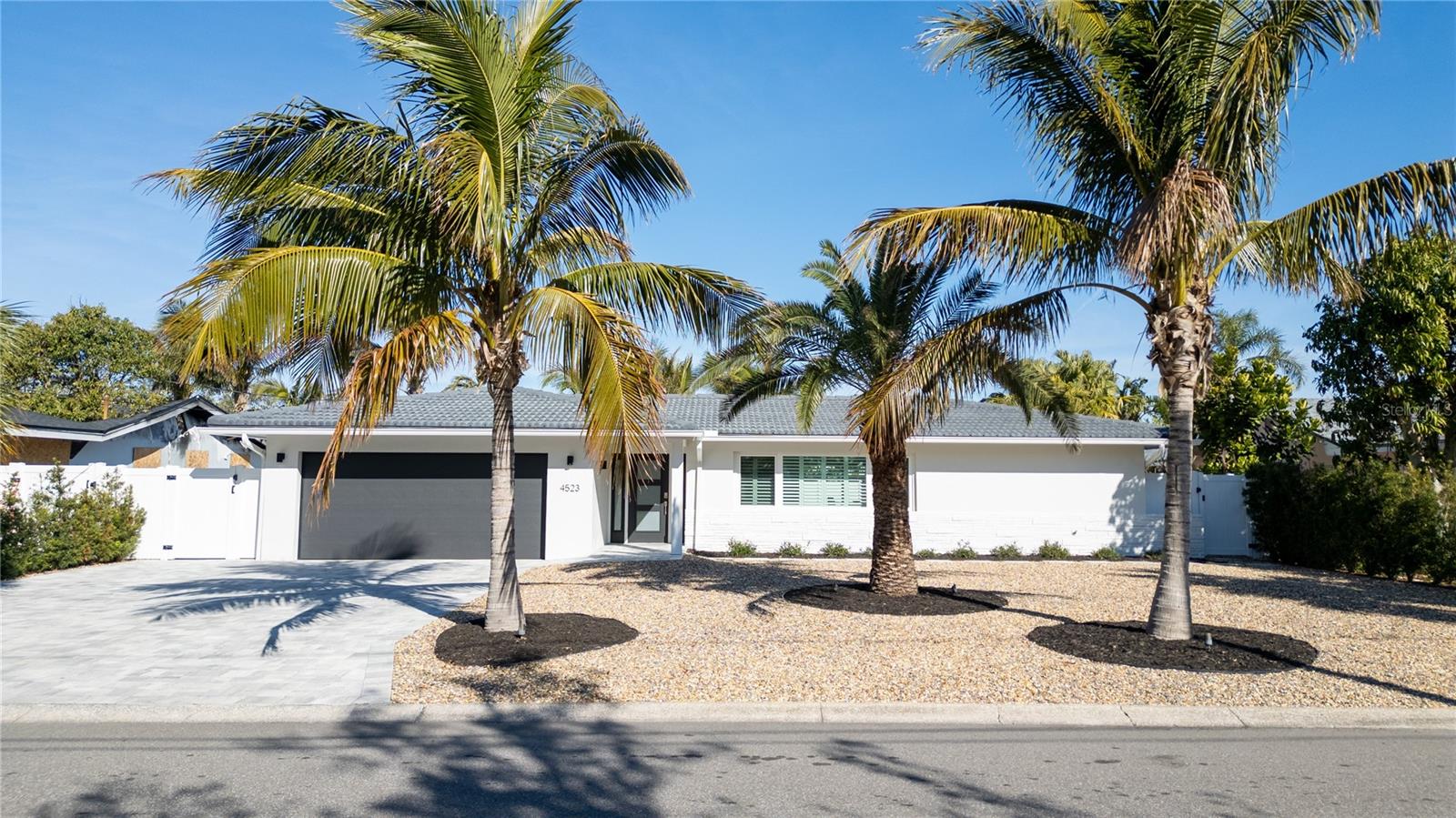 4523 Clearwater Harbor Drive S — photo