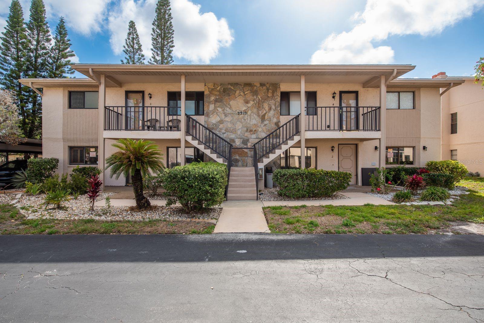 9910 Eagles Point Circle 3 — photo