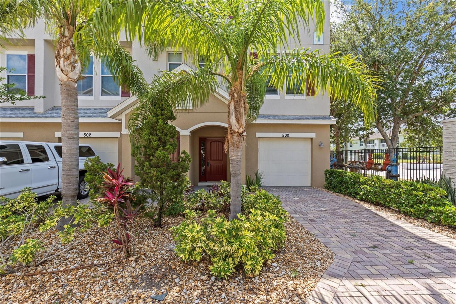 800 Callista Cay Loop — photo