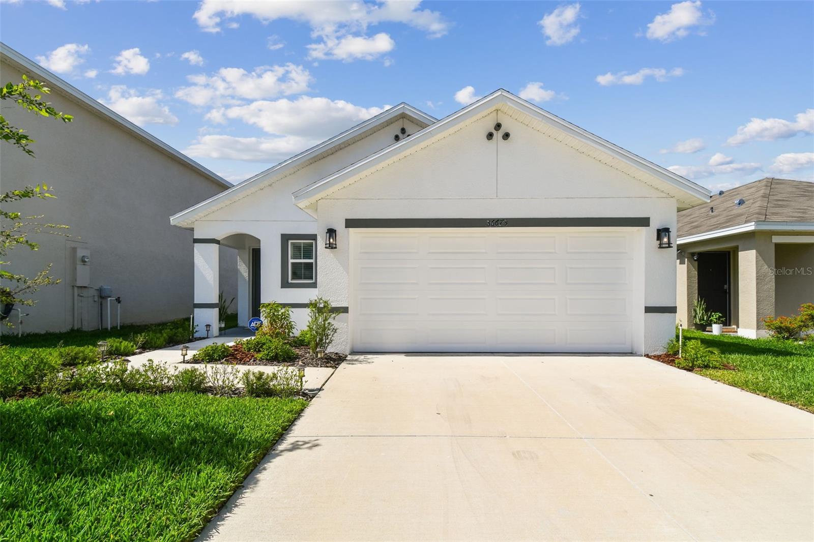 36673 Spanish Rose Drive — photo