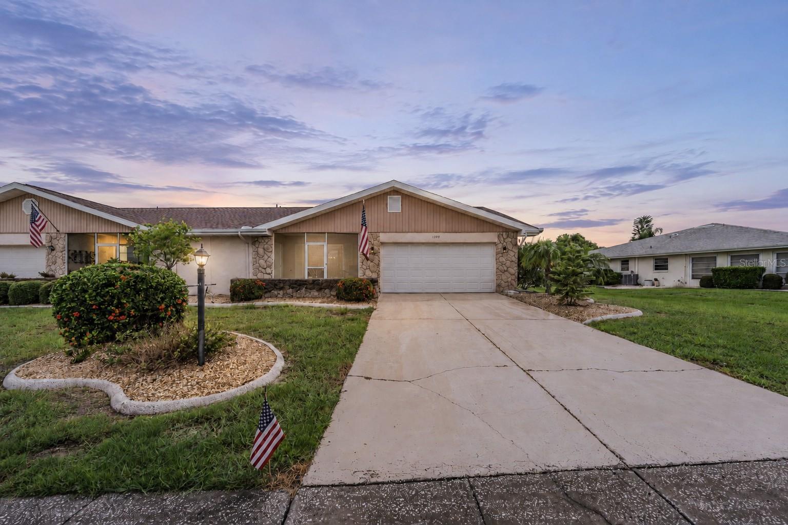 1209 Wild Feather Lane — photo