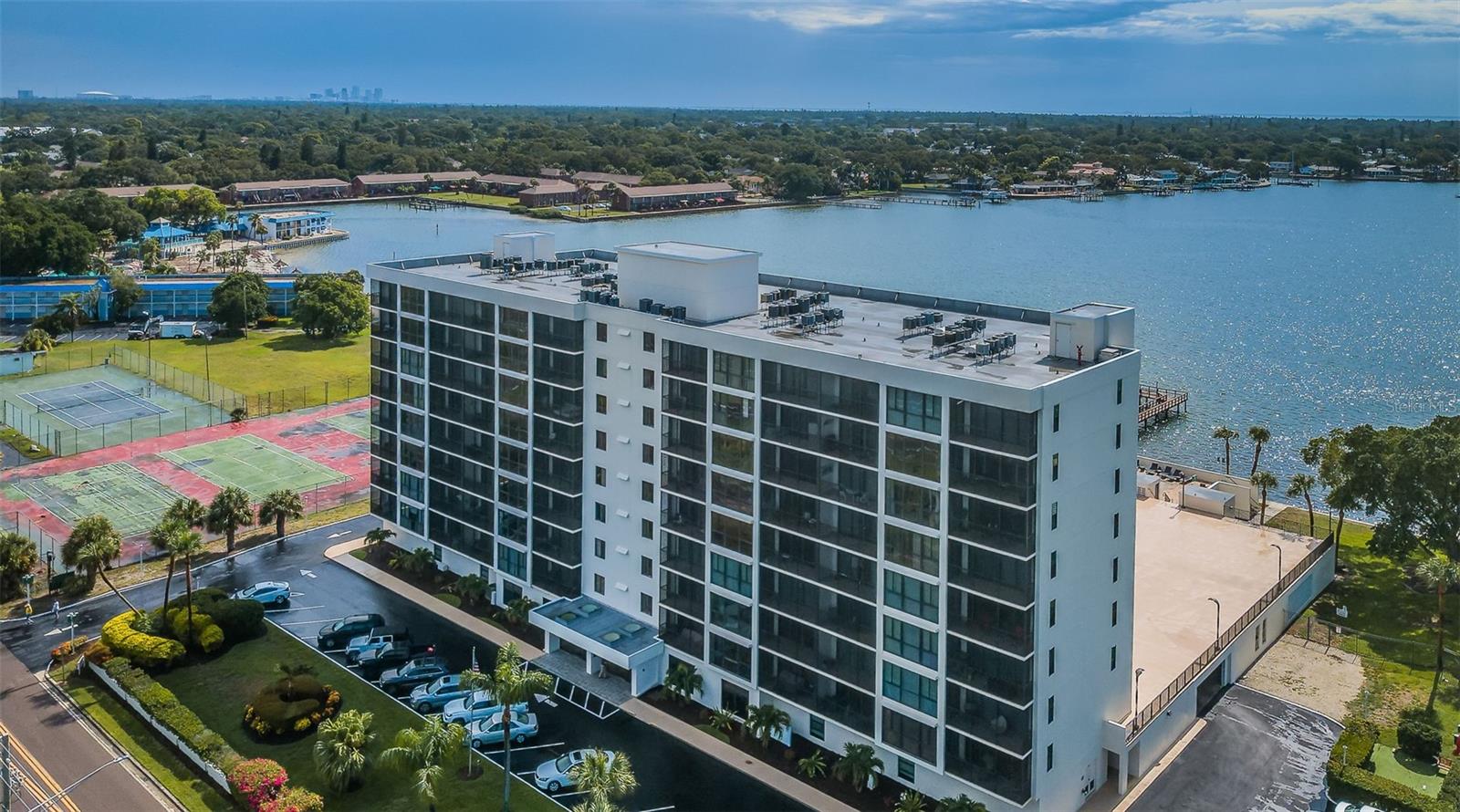 7100 Sunshine Skyway Lane S 608 — photo