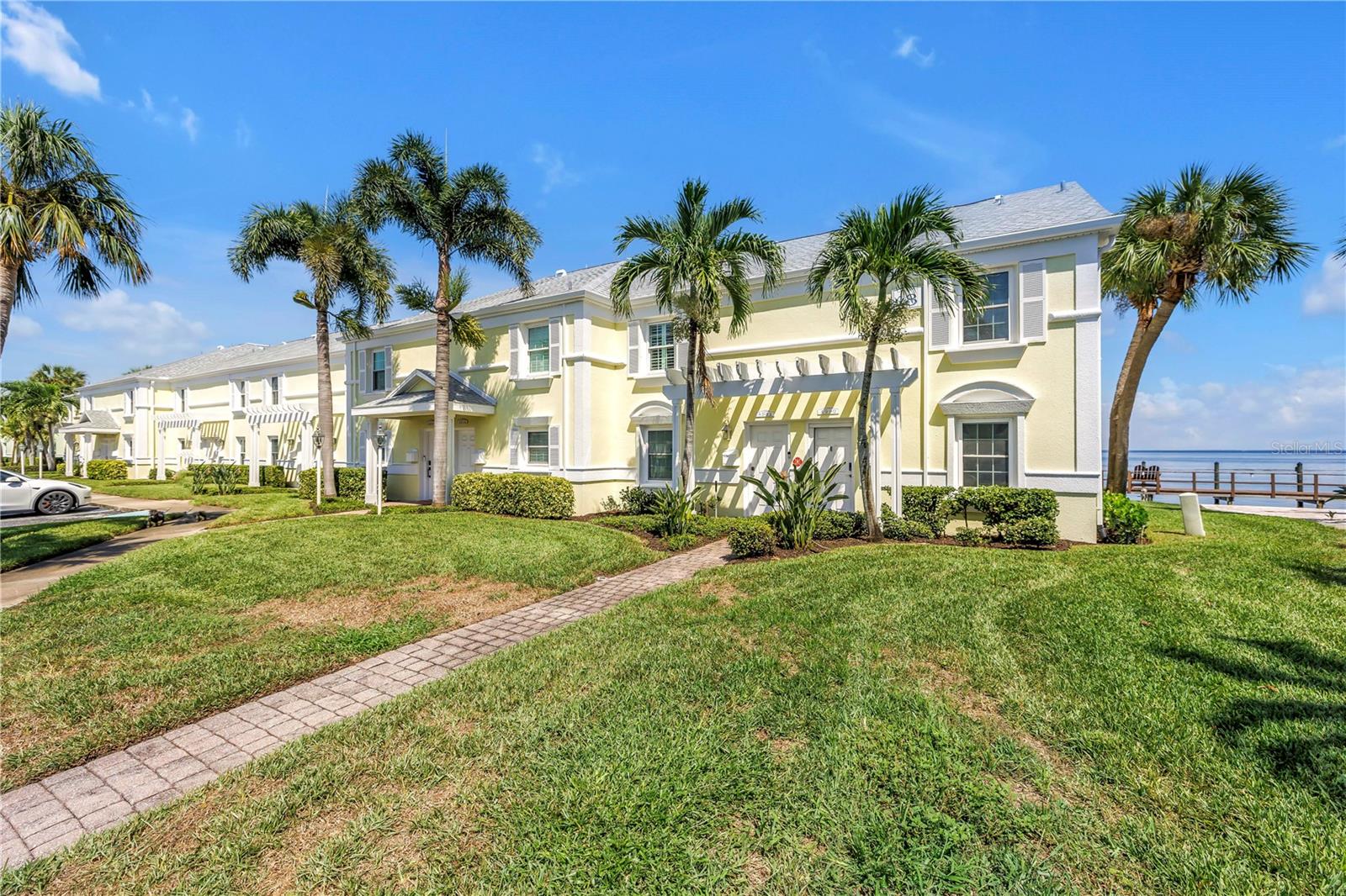 4982 Coquina Key Drive SE — photo