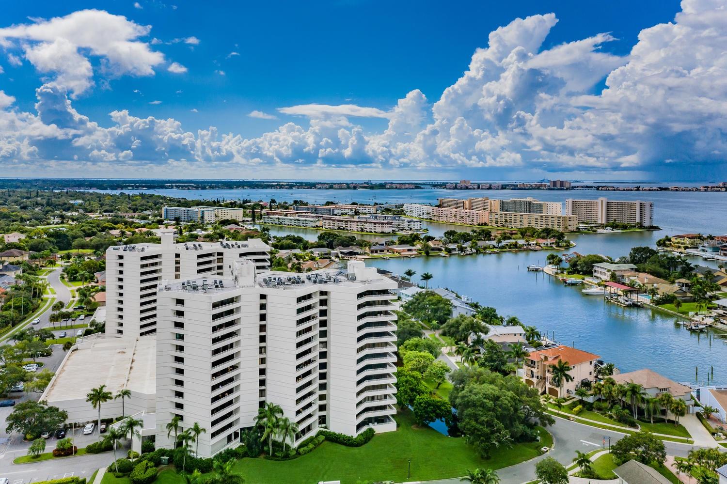 5950 Pelican Bay Plaza S 705 — photo