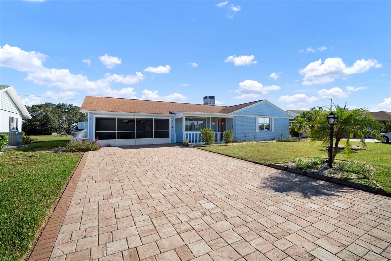 609 Fox Hills Drive — photo