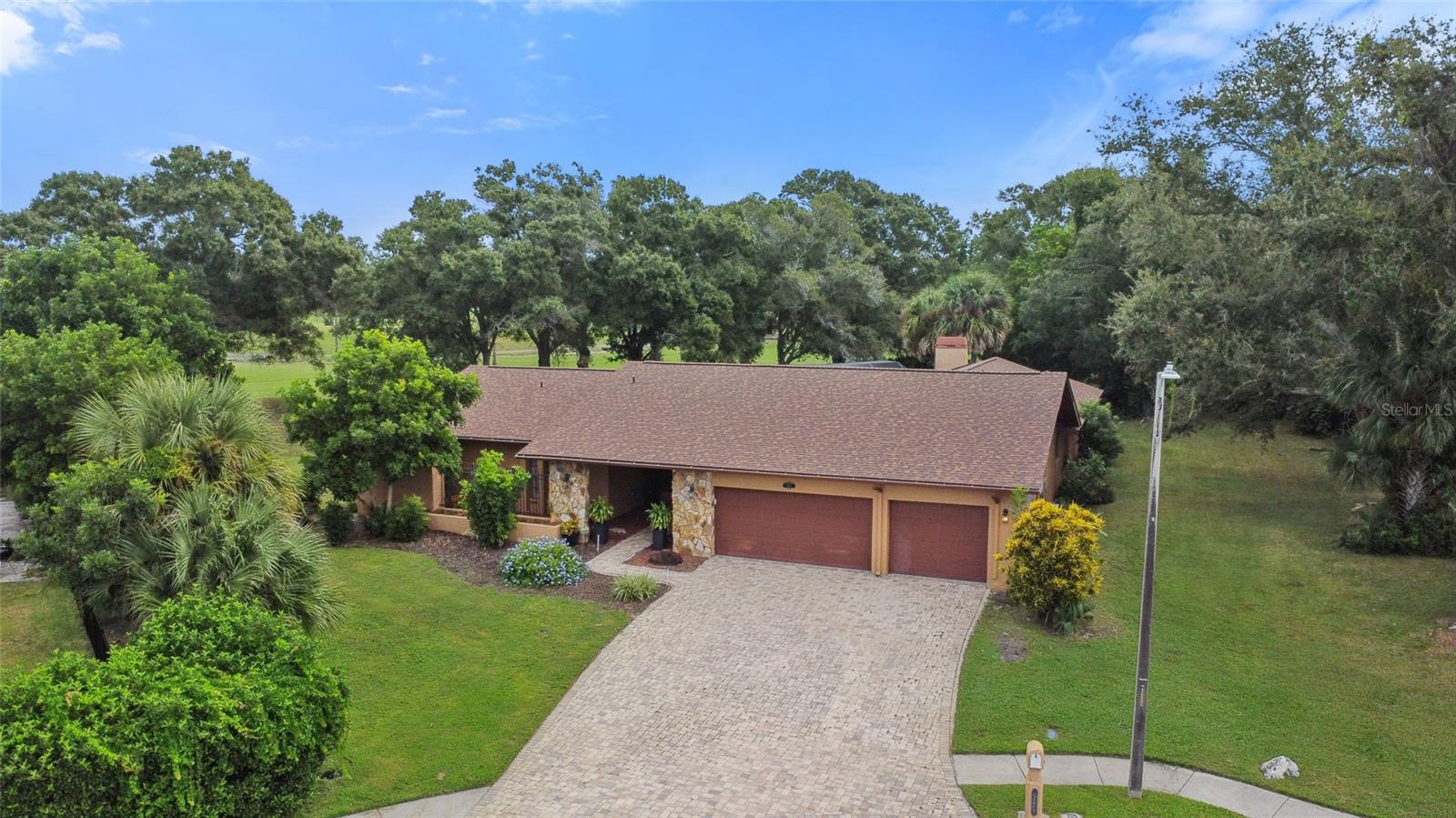 2674 Concorde Court — photo