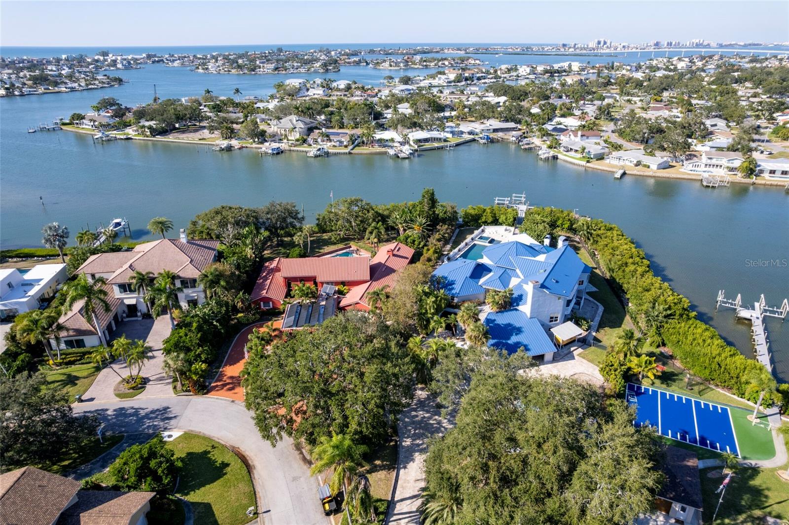 2268 Kings Point Drive — photo
