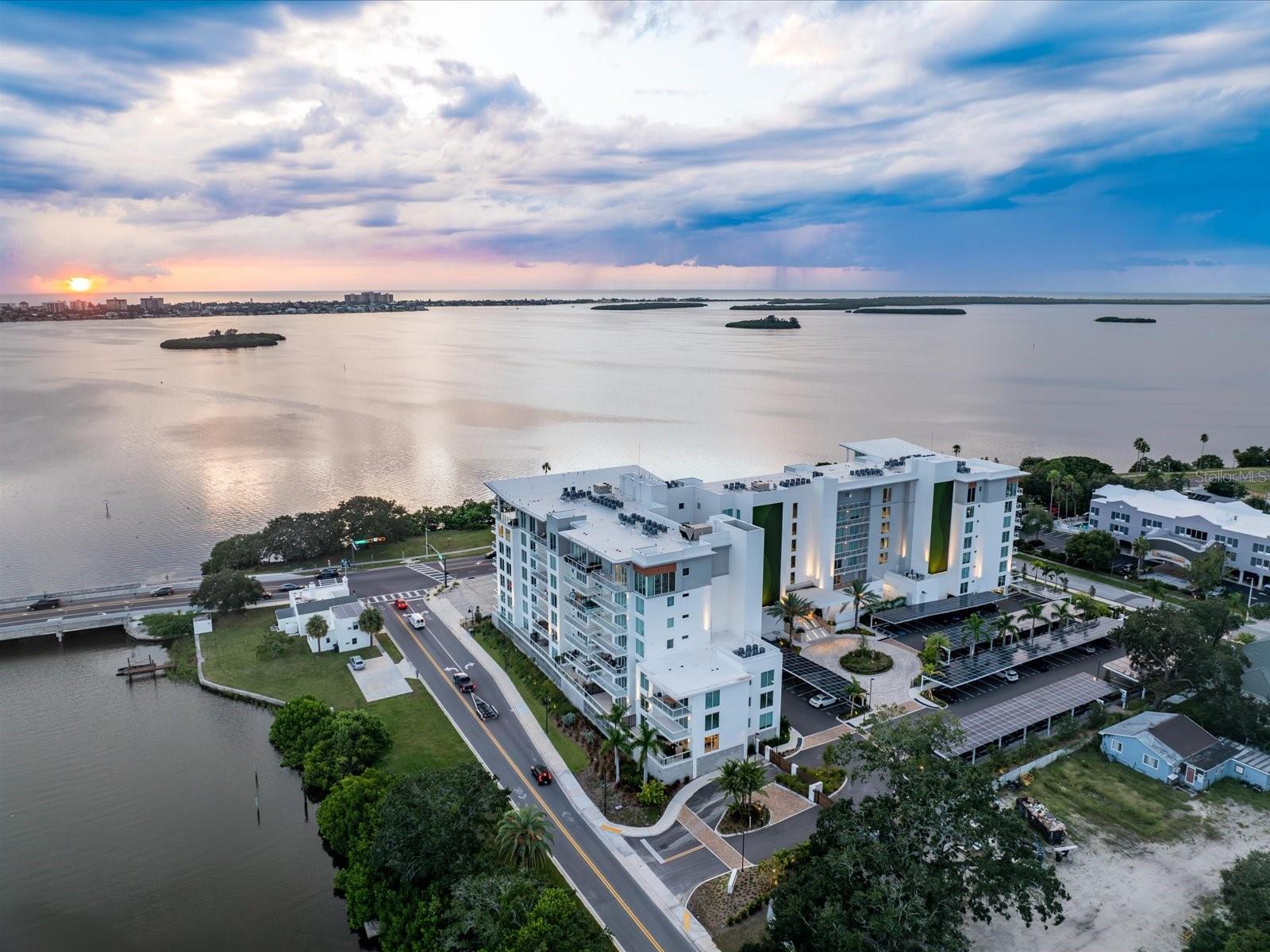 1020 Sunset Point Road 511 — photo