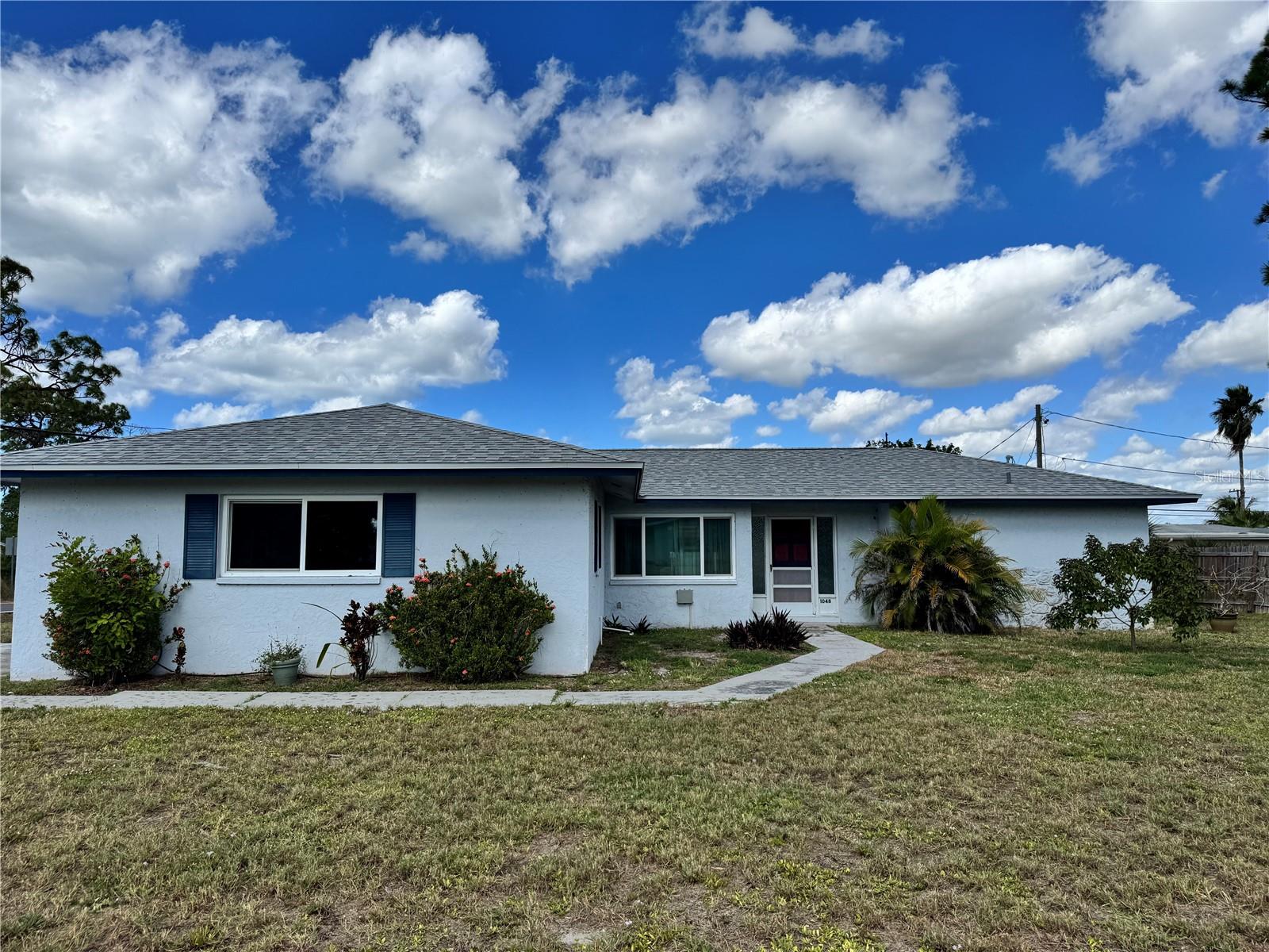 1048 Porpoise Road — photo