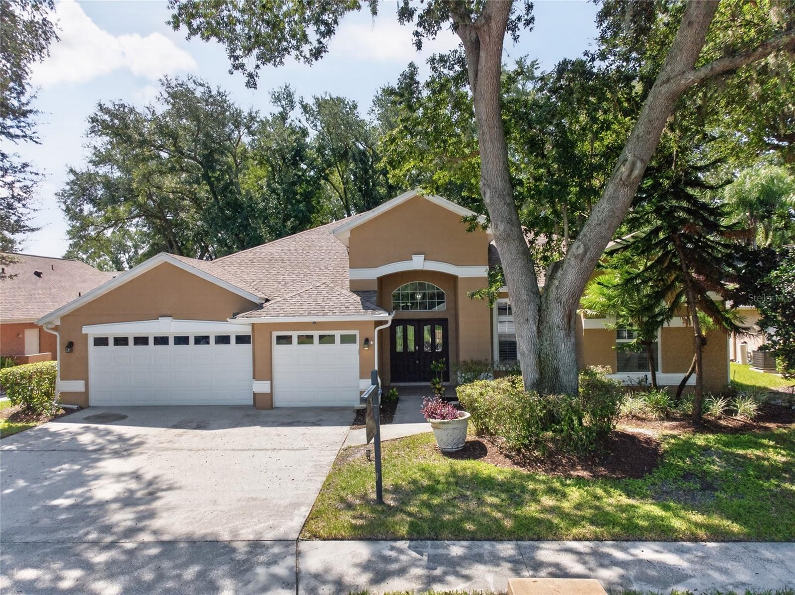 2243 Eagle Bluff Drive — photo