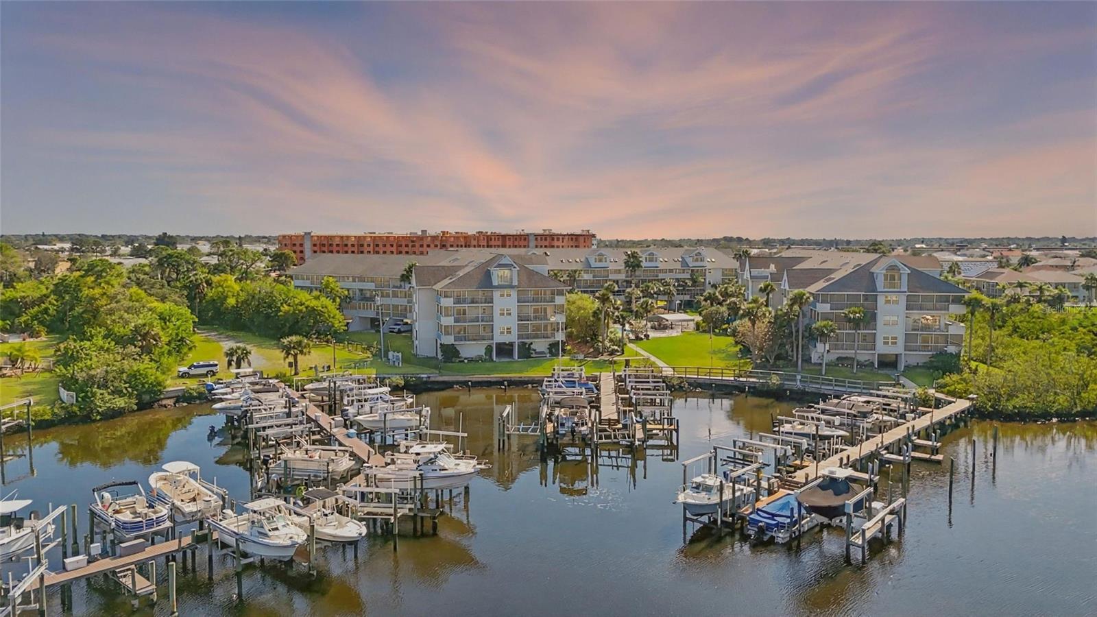5567 Sea Forest Drive 323 — photo