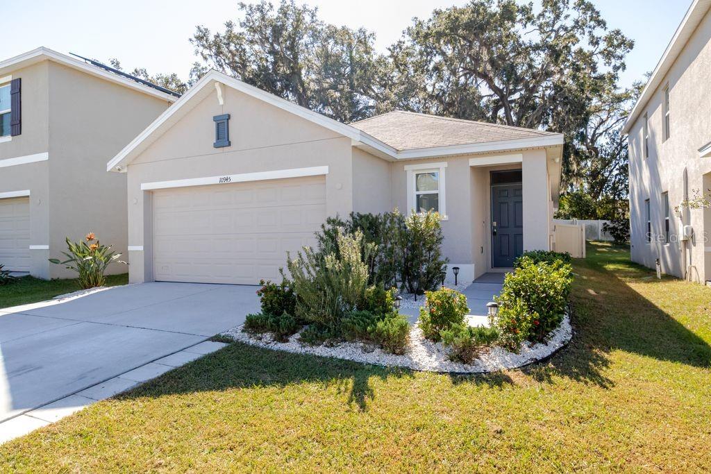 10945 Trailing Vine Drive — photo