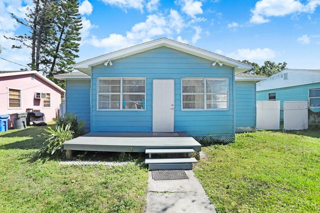 10414 Richardson Street — photo