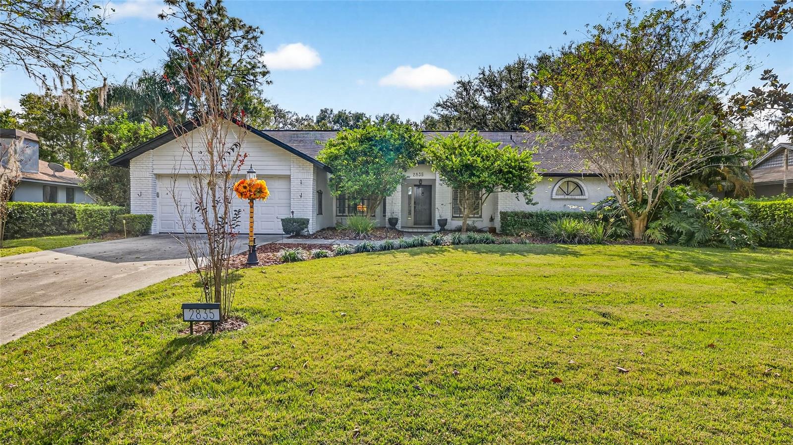2835 Hammock Drive — photo