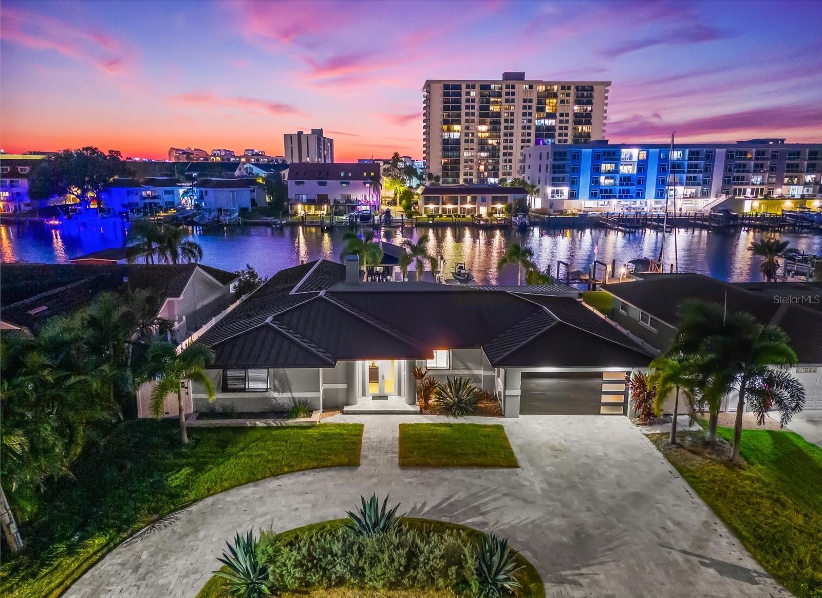 330 Leeward Island — photo
