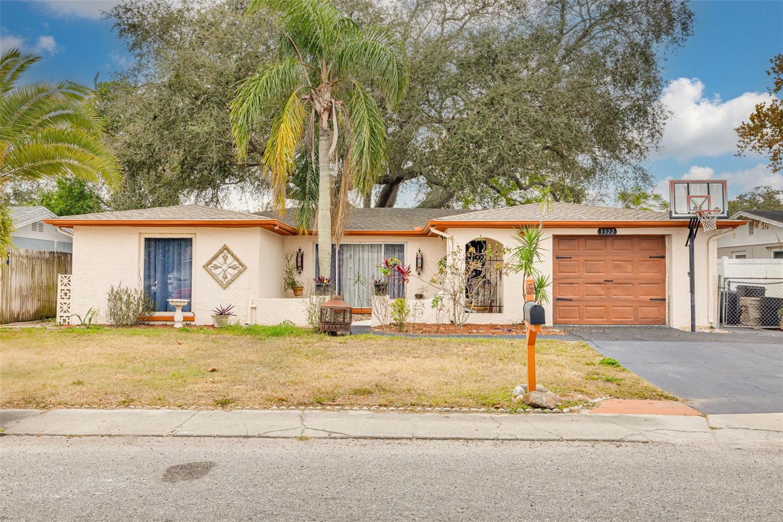 3322 Fairmount Drive — photo