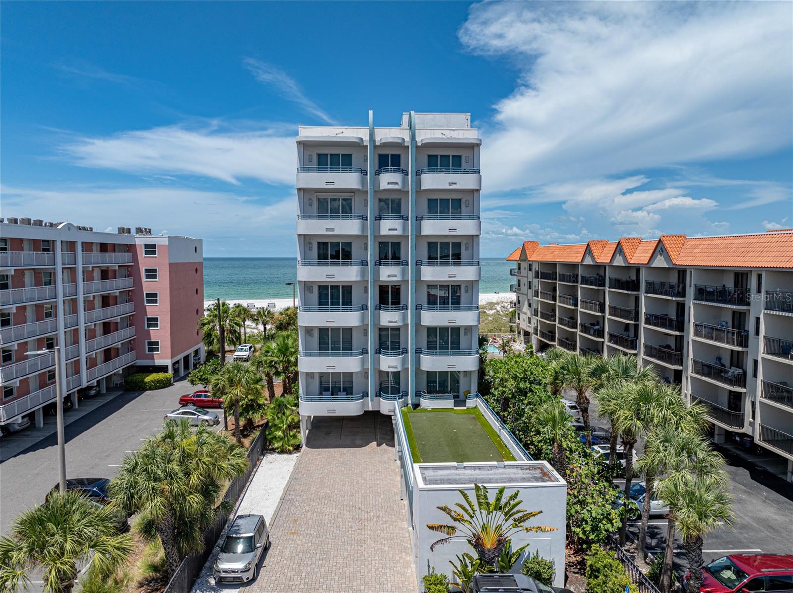 3910 Gulf Boulevard 400 — photo