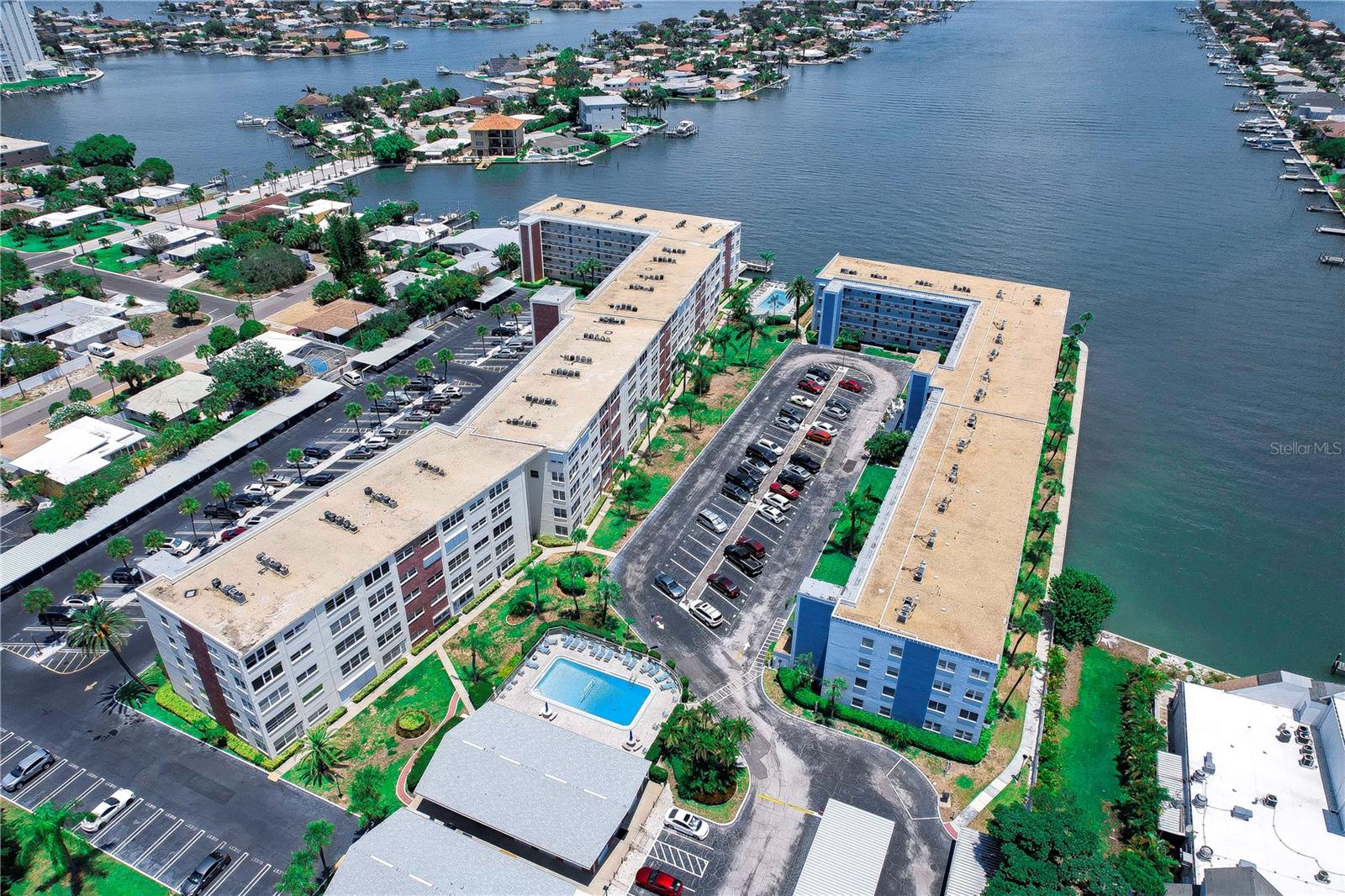 5575 Gulf Boulevard 323 — photo