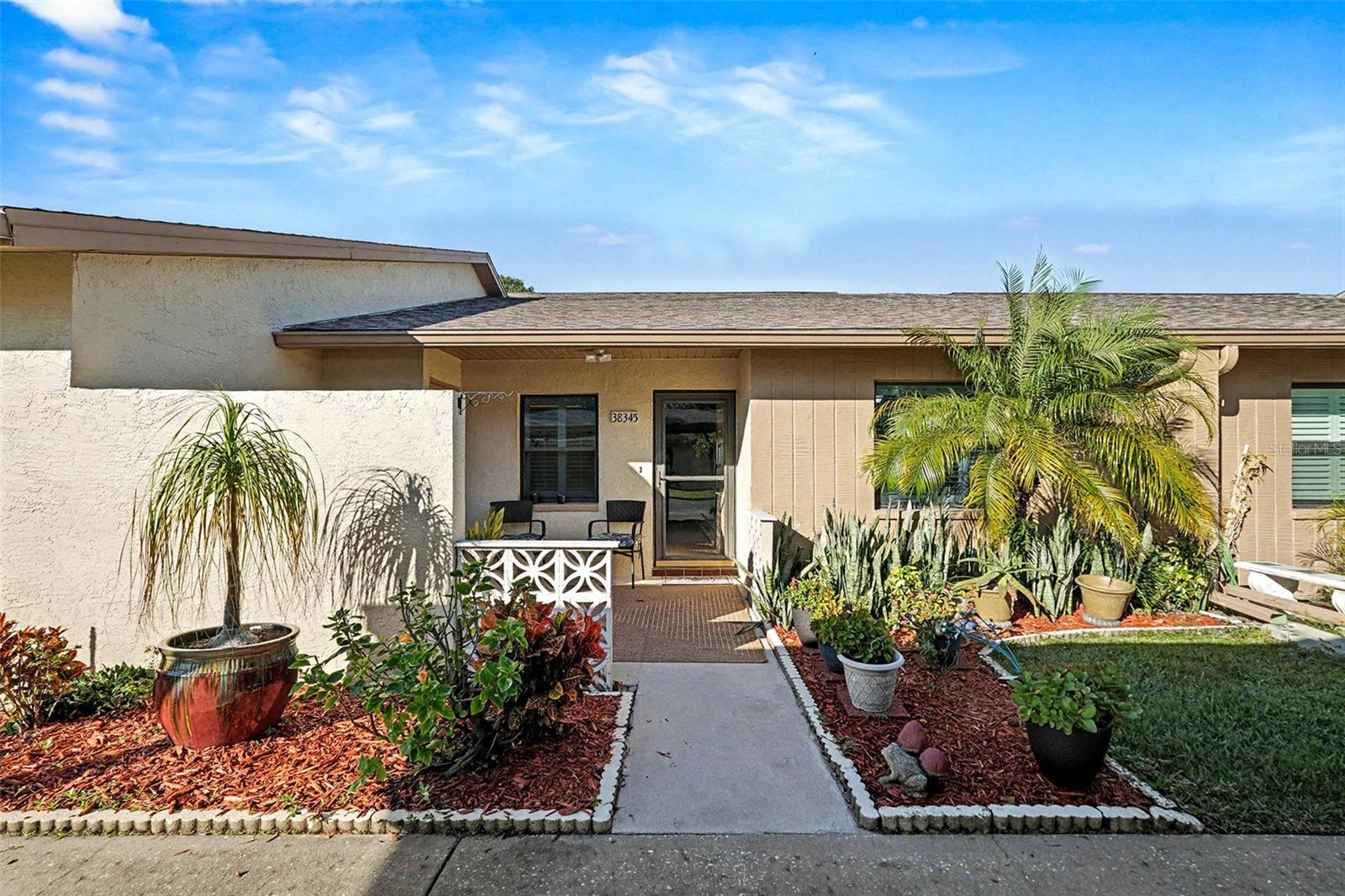 38345 Cottonwood Place 38345 — photo
